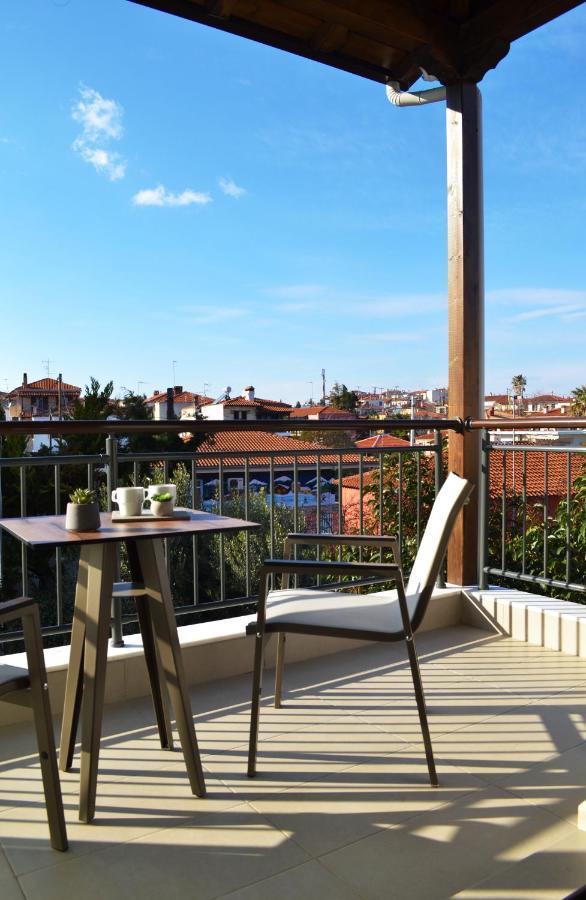 Iades Suites Afytos Esterno foto